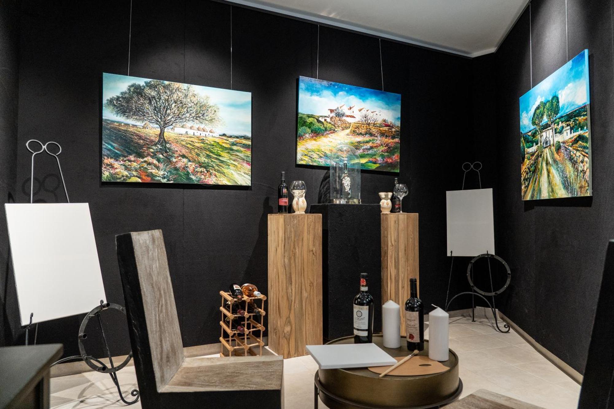 Wineart House, Terracielo Indipendente Nel Centro Di Monopoli Apartment Luaran gambar